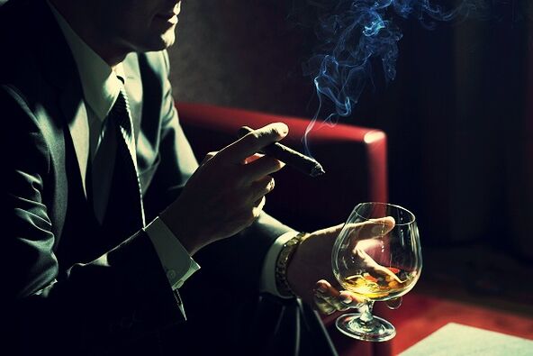 o tabaquismo e o alcohol como factores negativos para a potencia
